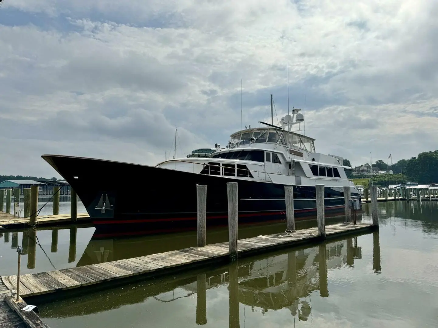 1986 Burger 92 raised pilothouse