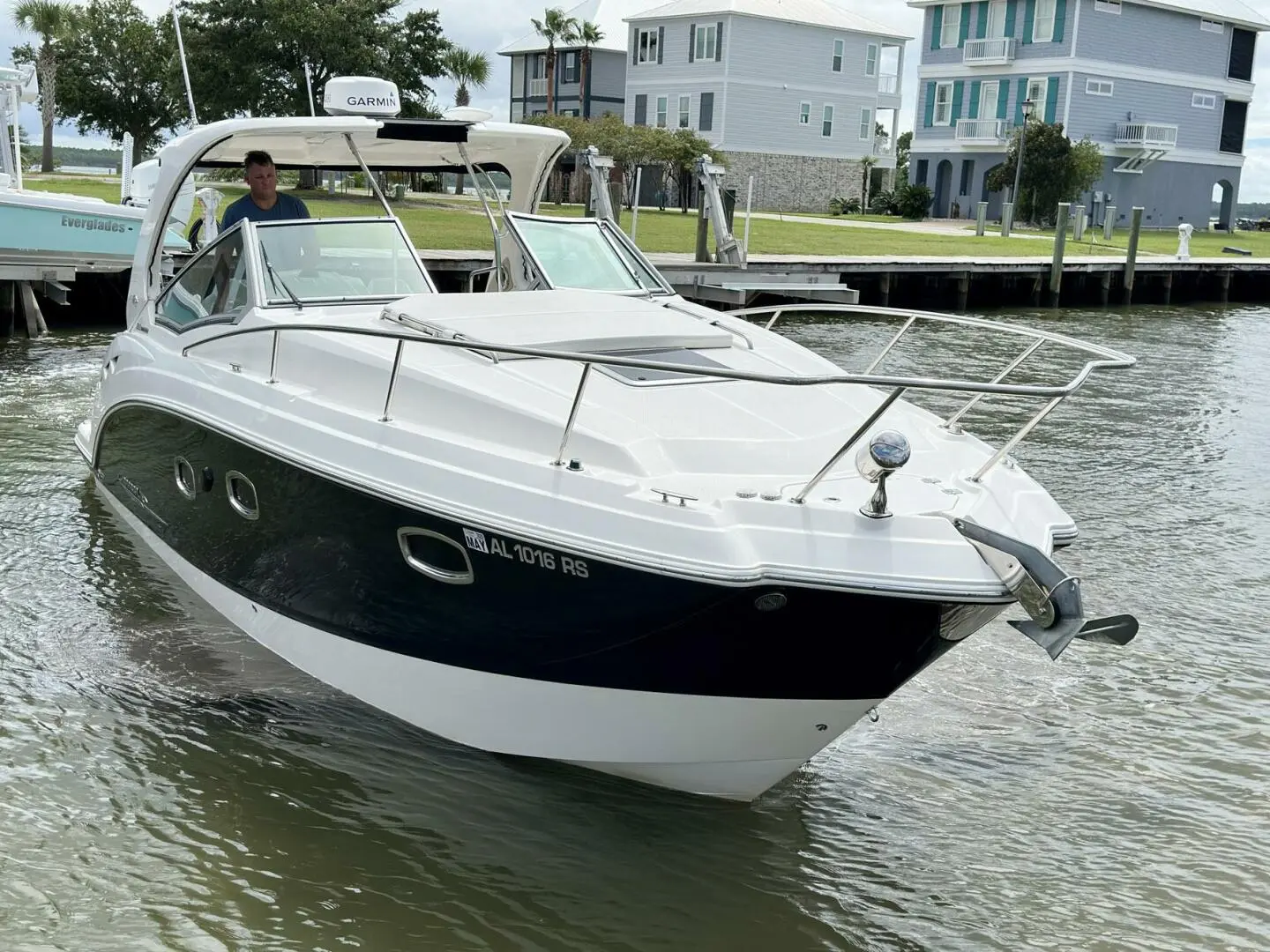 2015 Chaparral 330 signature