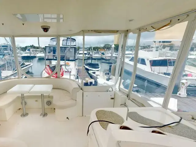 Cruisers Yachts 4450 Aft Cabin Motor Yacht