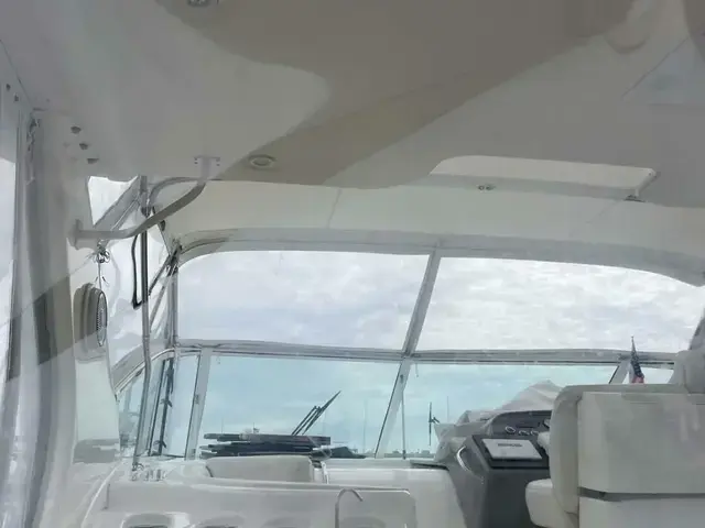 Cruisers Yachts 4450 Aft Cabin Motor Yacht