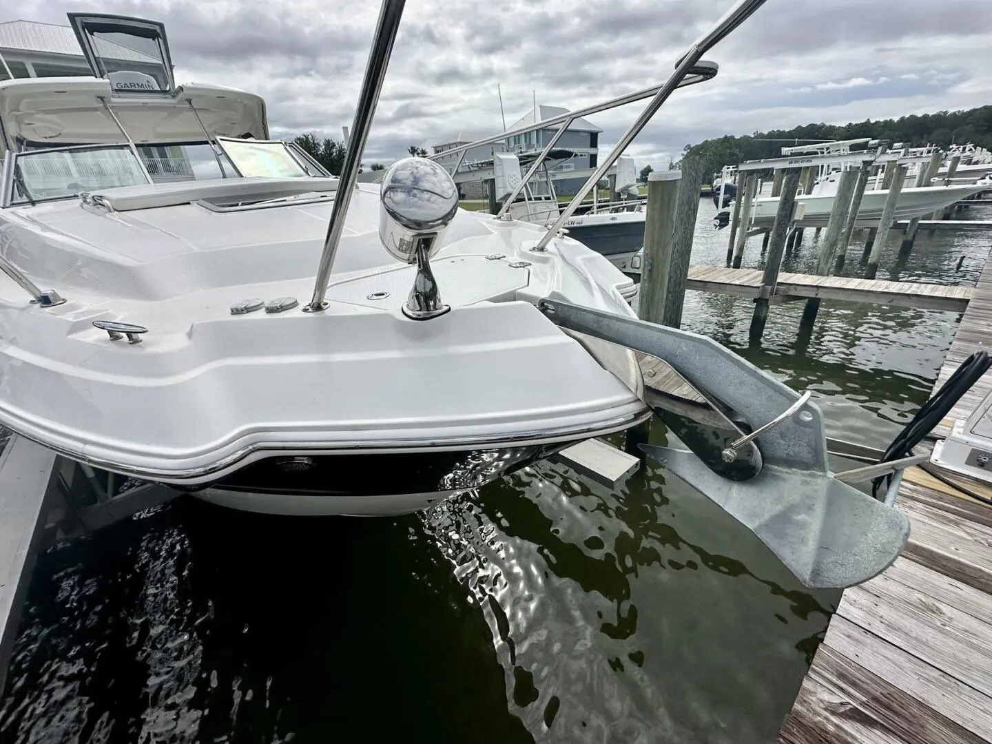 2015 Chaparral 330 signature