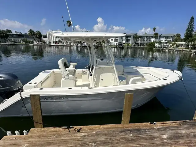 Cobia Boats 220 CC