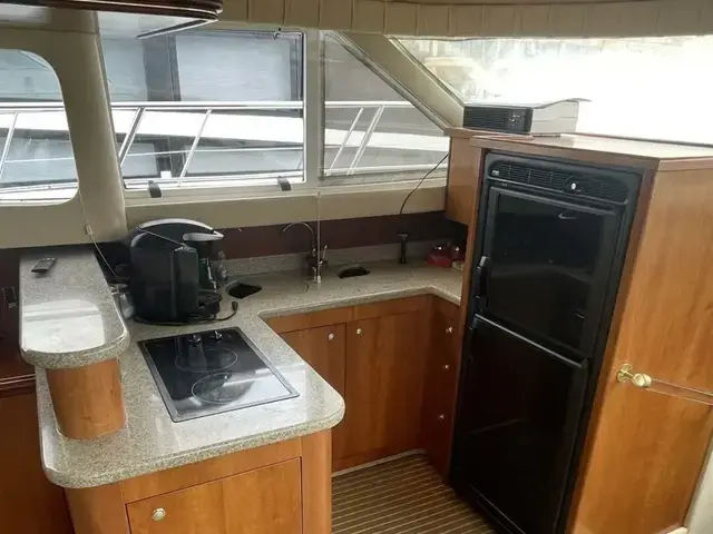 Cruisers Yachts 4450 Aft Cabin Motor Yacht