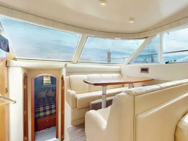 Cruisers Yachts 4450 Aft Cabin Motor Yacht