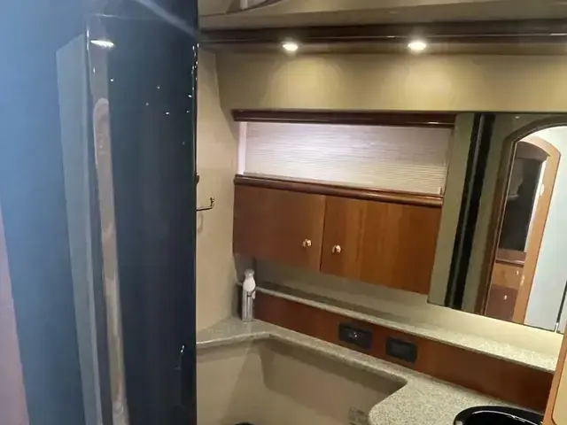 Cruisers Yachts 4450 Aft Cabin Motor Yacht