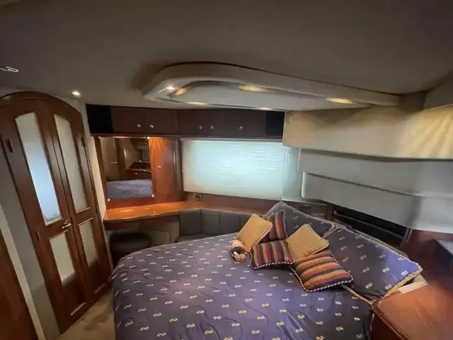 Cruisers Yachts 4450 Aft Cabin Motor Yacht