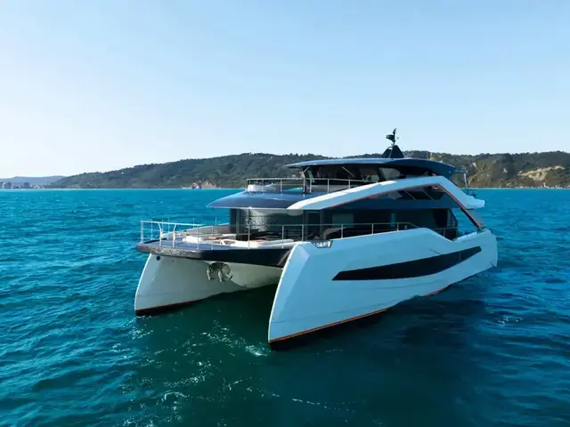 Wider Yachts WiderCat 92