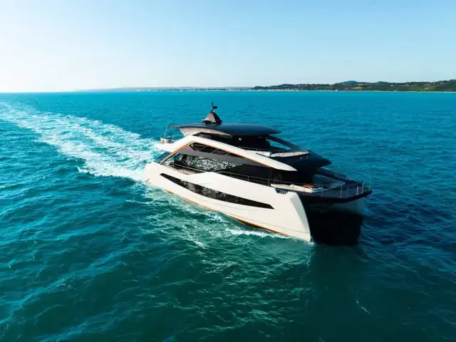 Wider Yachts WiderCat 92