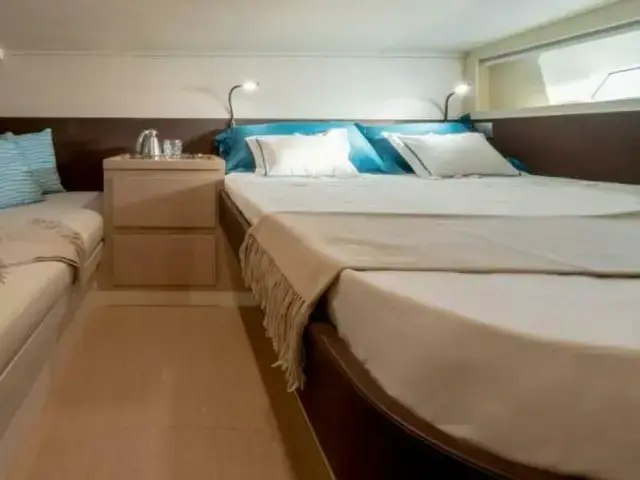 Solaris 44 Open