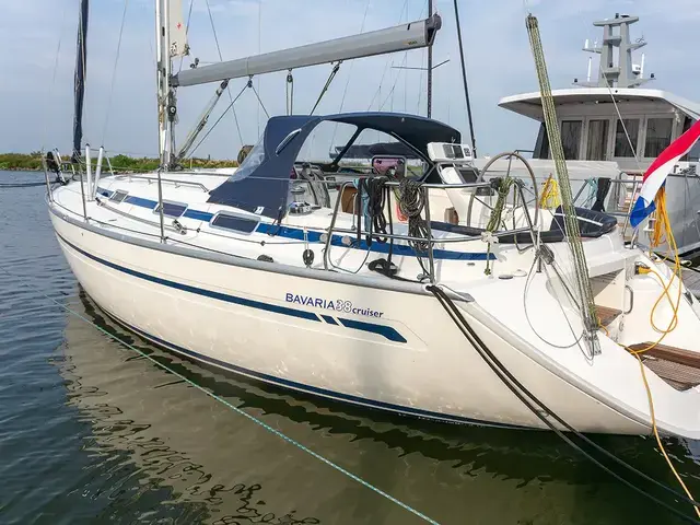 Bavaria 38-3