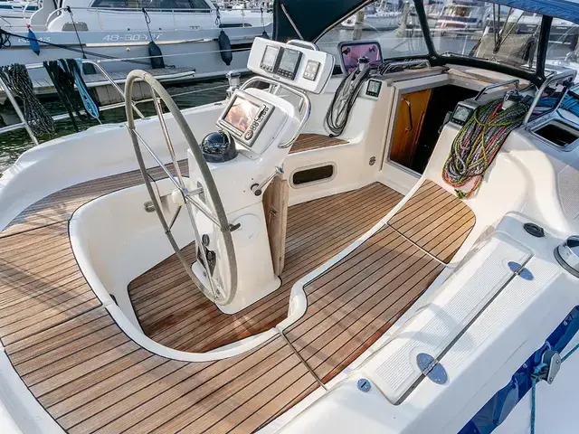 Bavaria 38-3