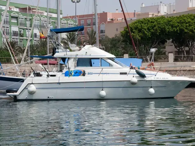 Rodman 900 Flybridge