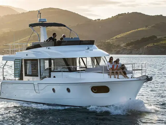 Beneteau SWIFT TRAWLER 41 FLY