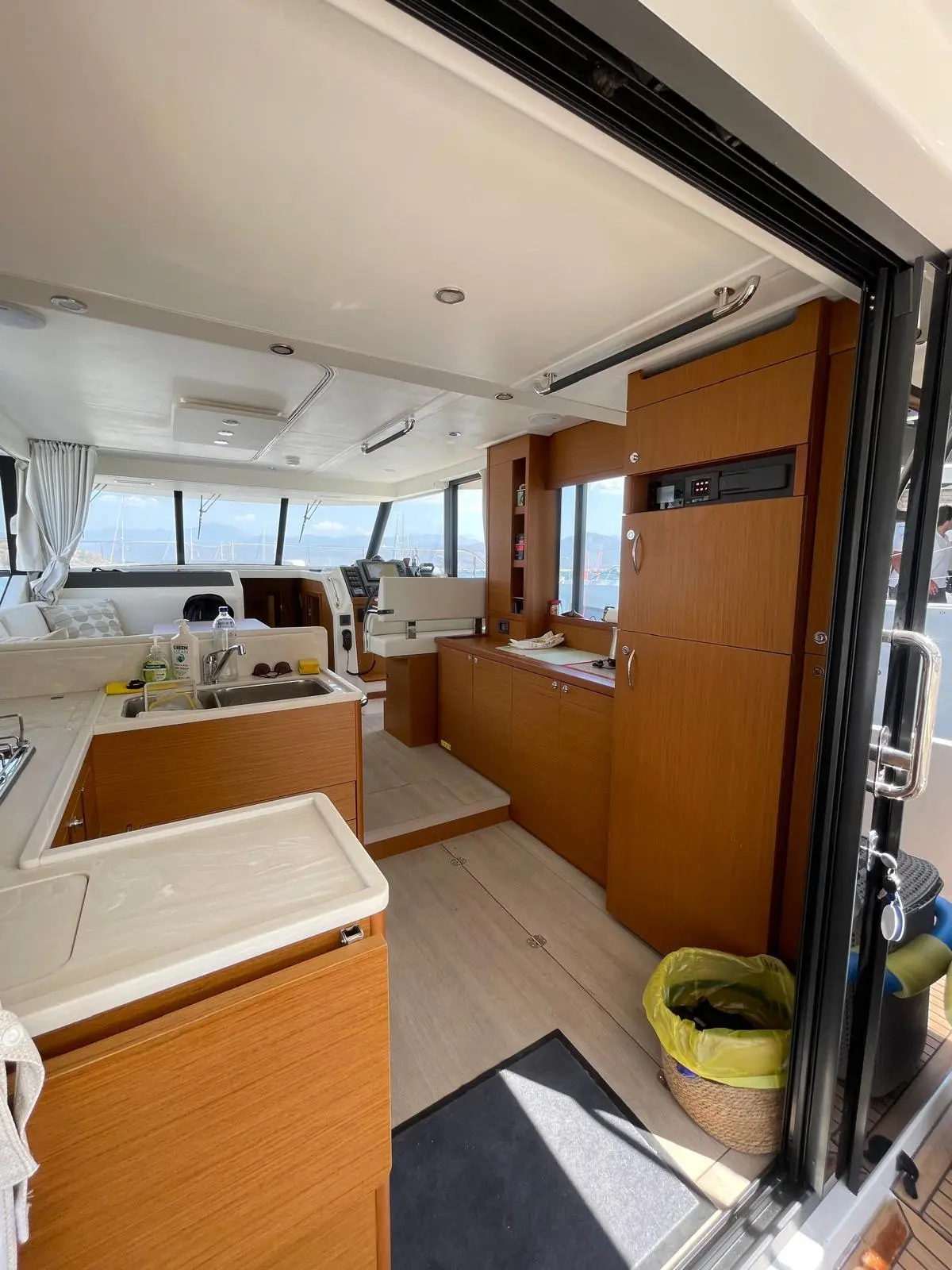 2024 Beneteau swift trawler 41 fly