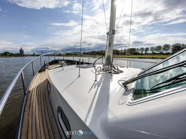 Linssen Grand Sturdy 410 AC