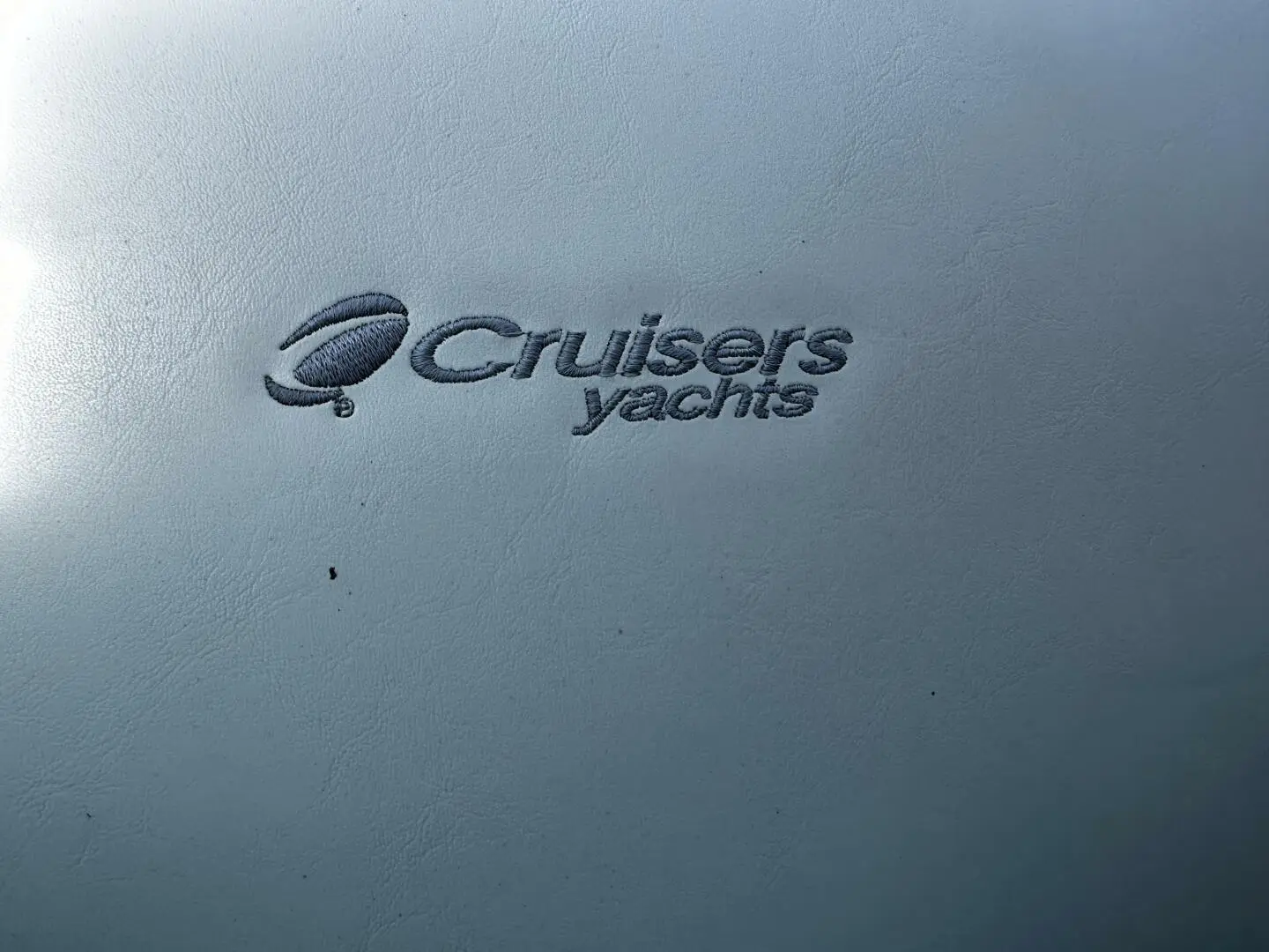 2006 Cruisers 340 express