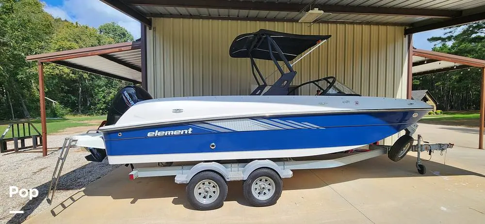 2022 Bayliner element e21