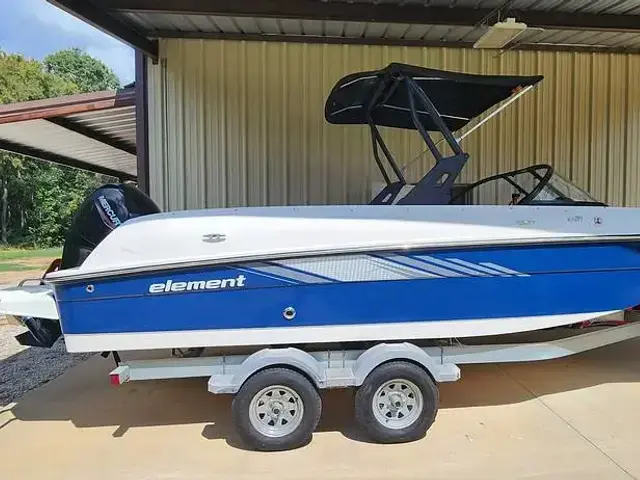 Bayliner ELEMENT E21