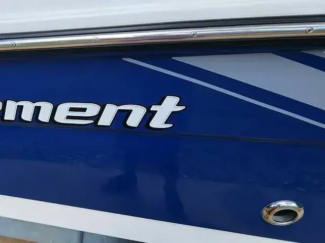 Bayliner ELEMENT E21