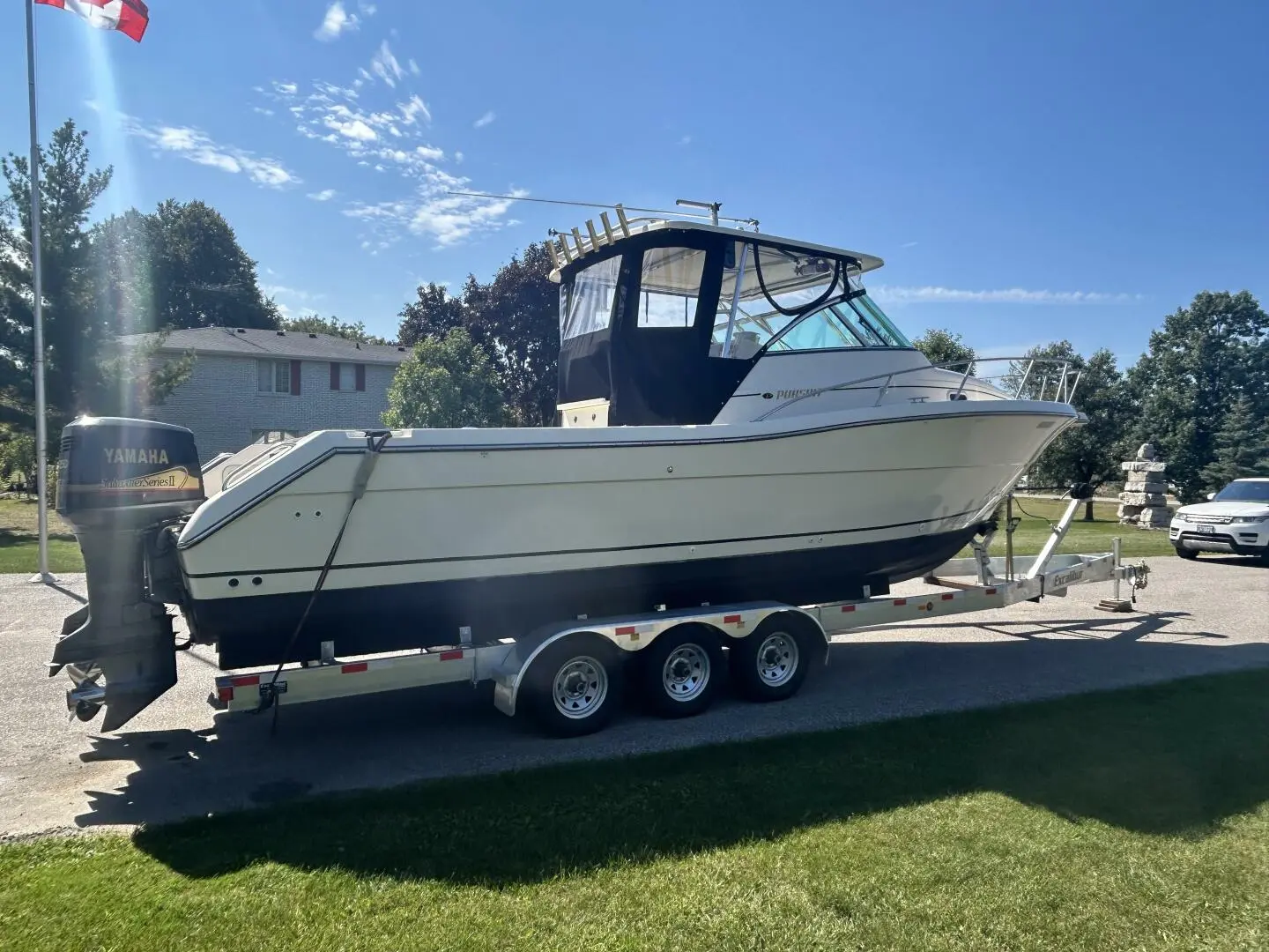 2001 Pursuit 3070 offshore