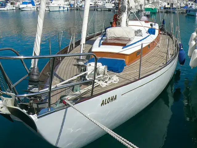 Berthon Boat Classic Yacht