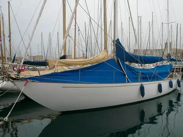 Berthon Boat Classic Yacht