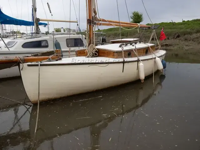 Gaff Rigged 17ft