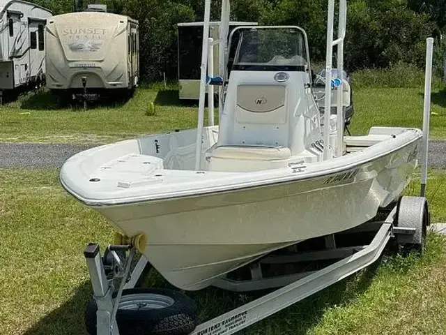 NauticStar Boats 2140