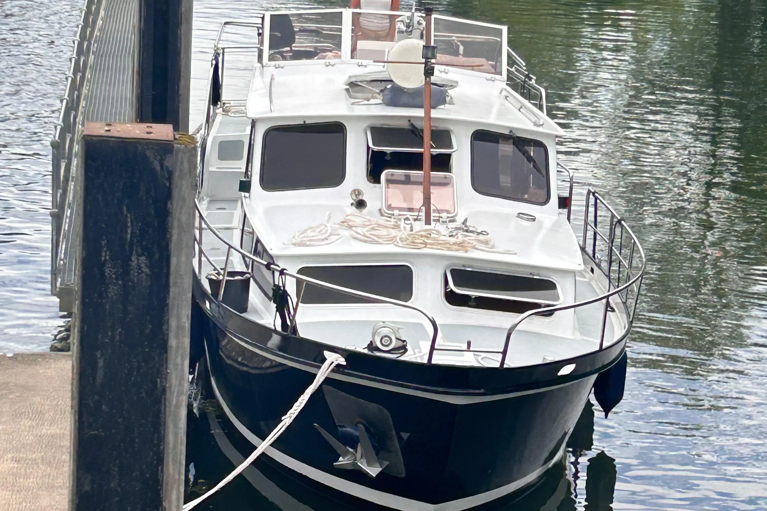 1989 Stevens 34 dutch steel motor cruiser