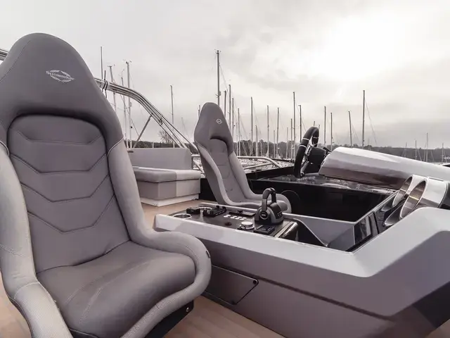 Sunseeker 65 SPORT YACHT