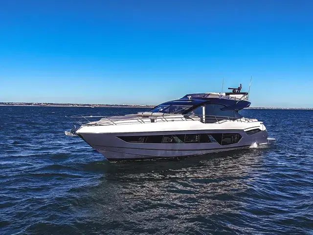 Sunseeker 75 Sport Yacht