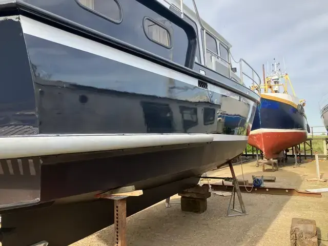 Stevens 34 Dutch Steel Motor Cruiser