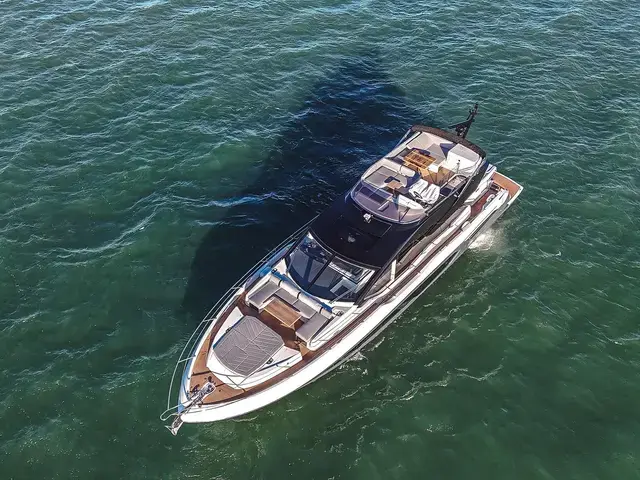 Sunseeker 75 Sport Yacht