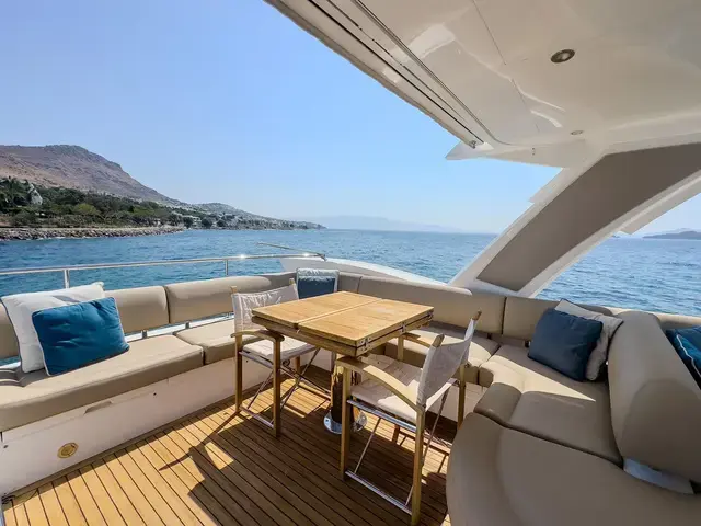 Sunseeker Manhattan 66