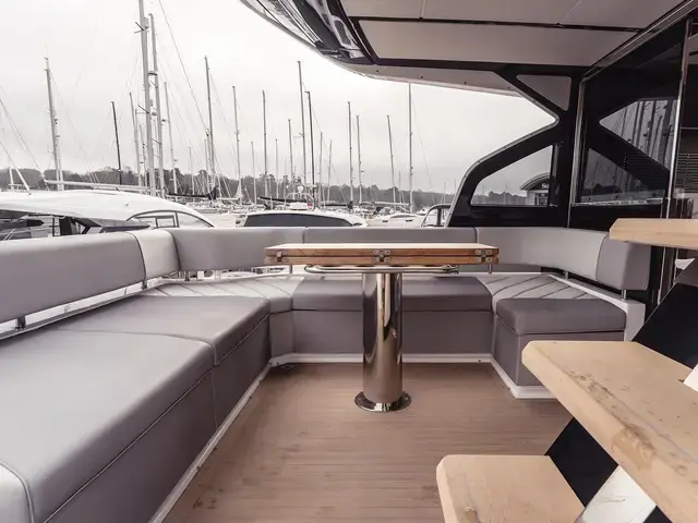 Sunseeker 65 SPORT YACHT