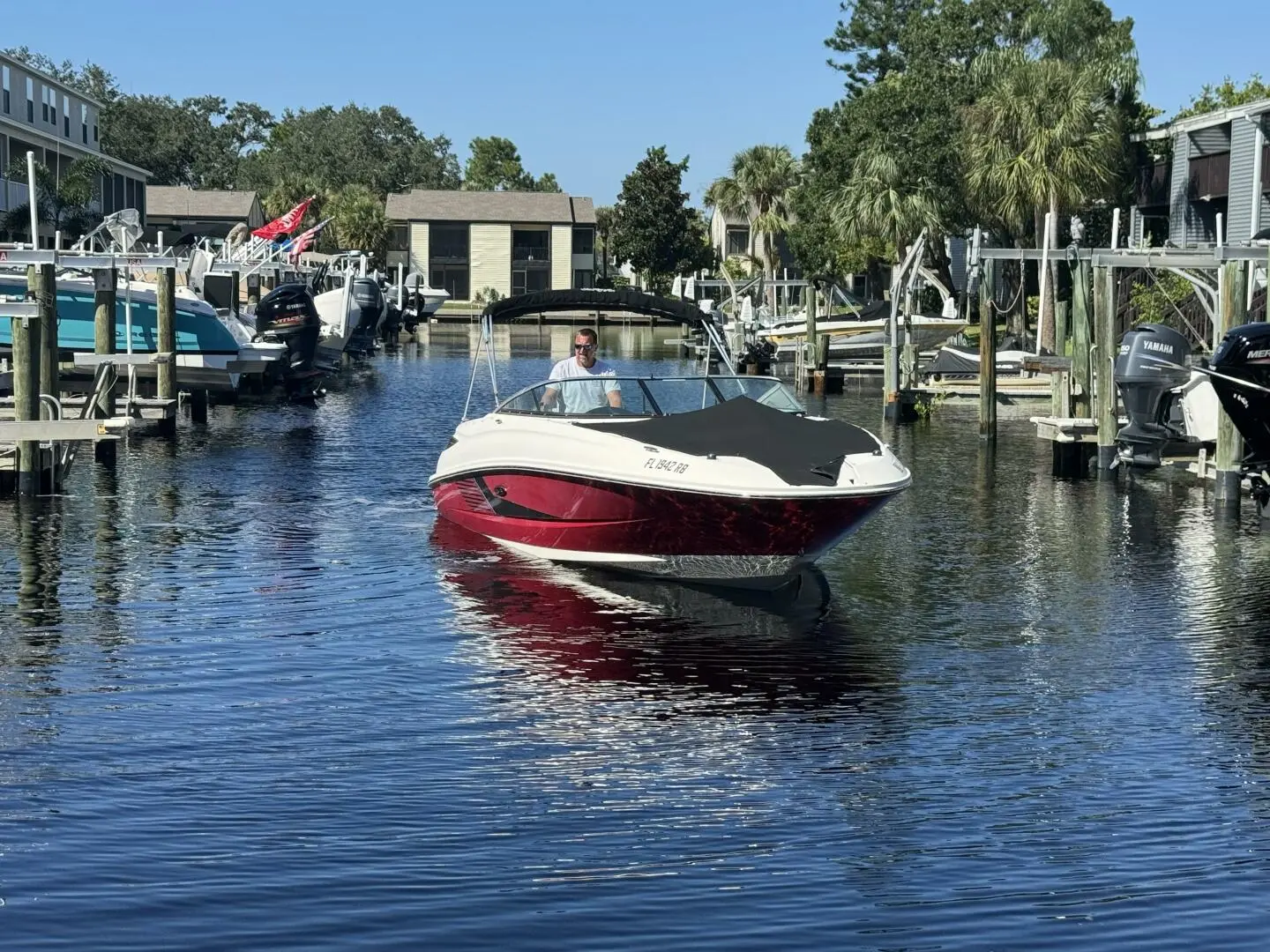 2013 Sea Ray 240 sundeck