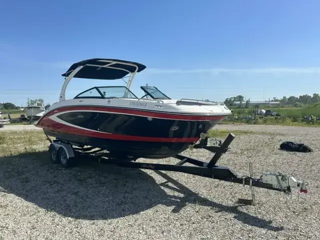 Sea Ray 270 Sundeck