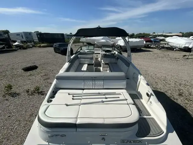 Sea Ray 270 Sundeck