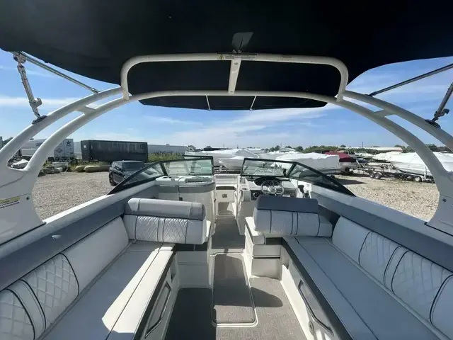 Sea Ray 270 Sundeck