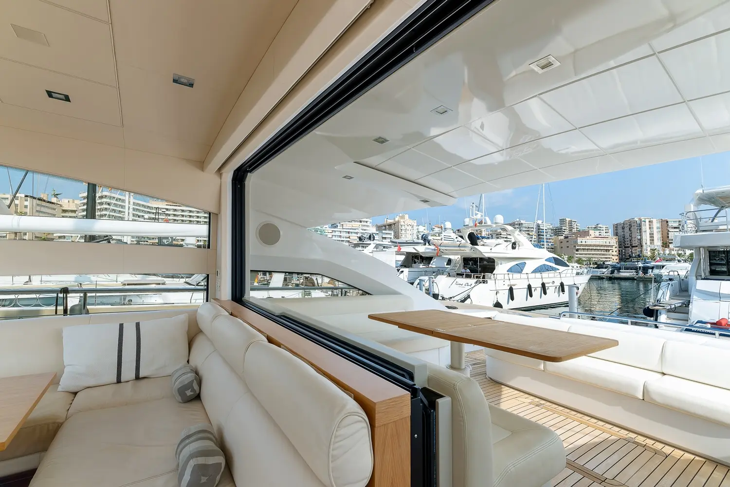 2010 Pershing 64 (septimvs)