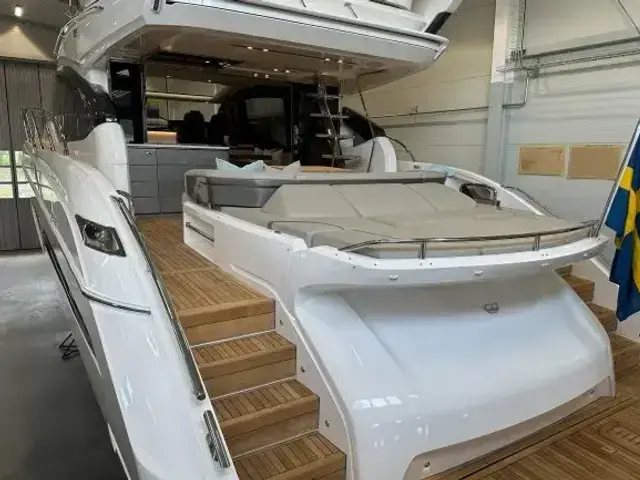 Princess Yachts Limited S66