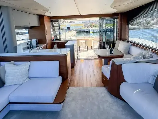 Princess Yachts Limited S72