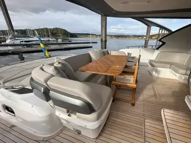 Princess Yachts Limited S72