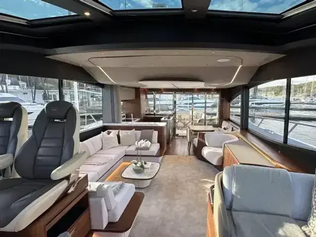 Princess Yachts Limited S72