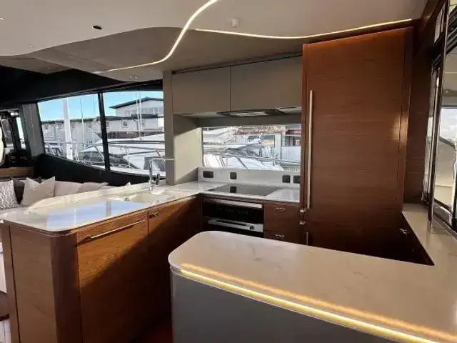 Princess Yachts Limited S72