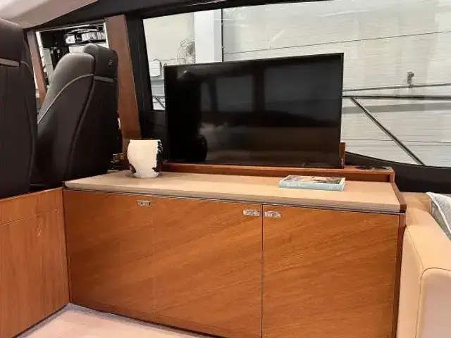 Princess Yachts Limited S66