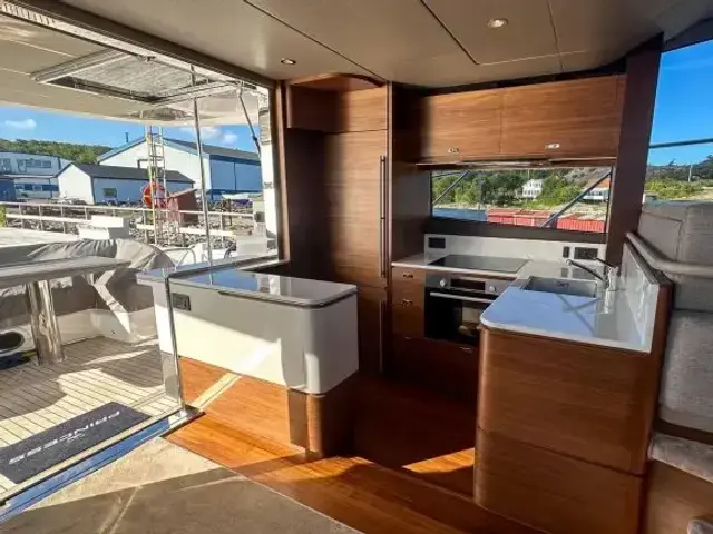 Princess Yachts Limited F55