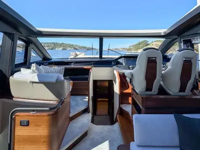 Princess Yachts Limited S72