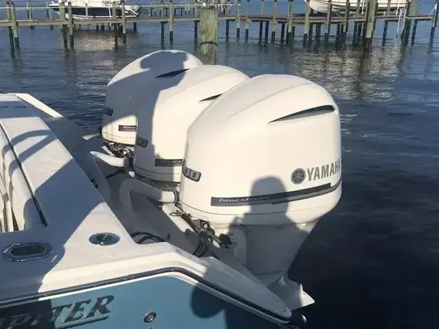 Jupiter Boats 34 HFS