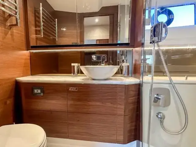 Princess Yachts Limited F55